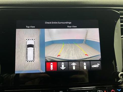 Used 2024 Jeep Wagoneer L Series II w/ Convenience Group I image 24