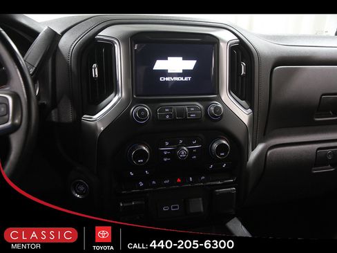 Used 2020 Chevrolet Silverado 1500 RST w/ All-Star Edition AWD/4WD image 10