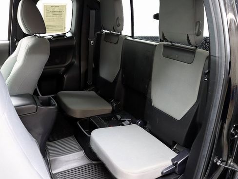 Used 2023 Toyota Tacoma SR image 12