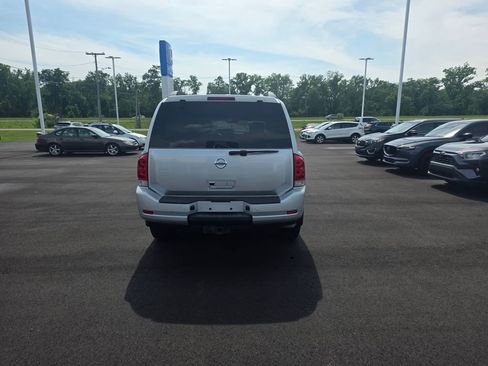 Used 2015 Nissan Armada SV AWD/4WD image 4