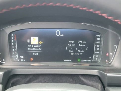 Certified 2025 Honda Pilot Black Edition image 39