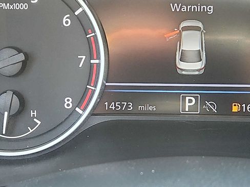 Used 2025 Nissan Sentra SV FWD image 19