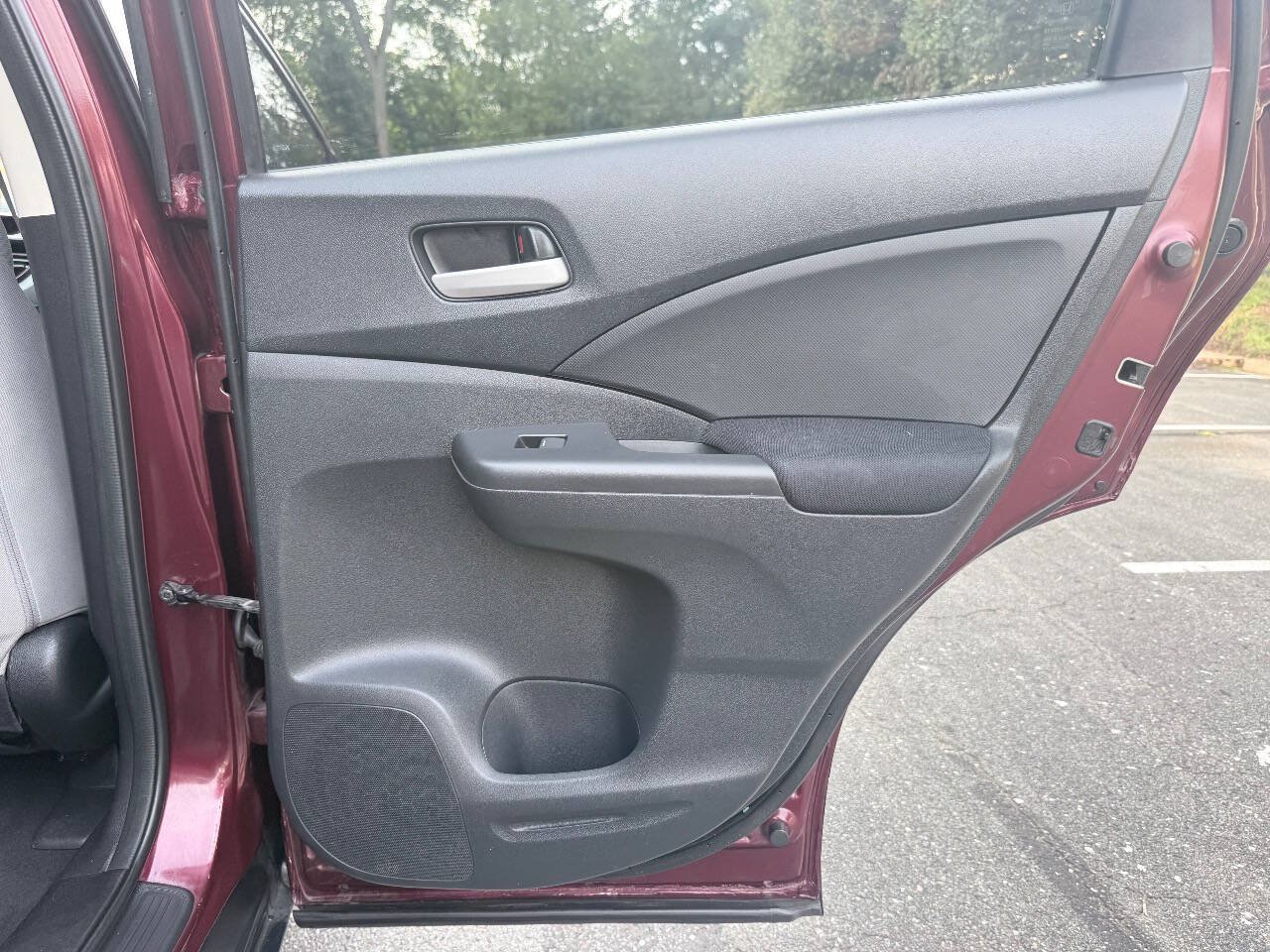Used 2016 Honda CR-V SE image 16
