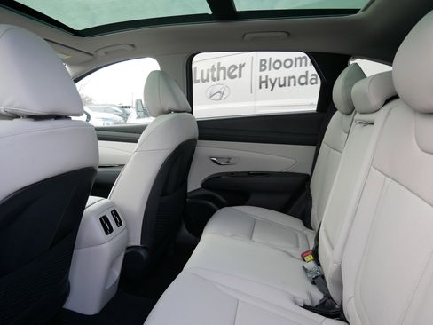 New 2026 Hyundai Tucson Limited image 8