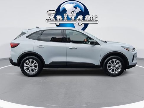 Used 2025 Ford Escape Active w/ Cold Weather Package image 9