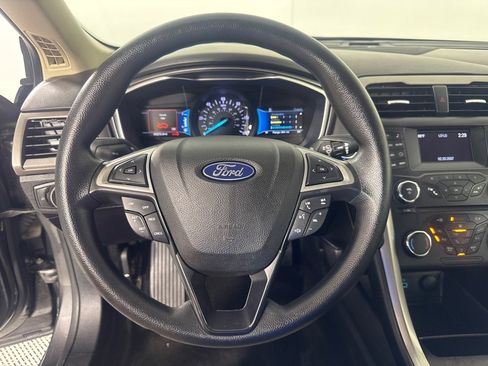 Used 2018 Ford Fusion S image 13