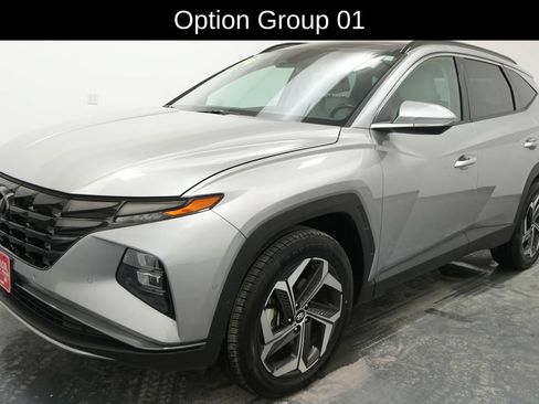Used 2024 Hyundai Tucson Limited AWD/4WD image 3