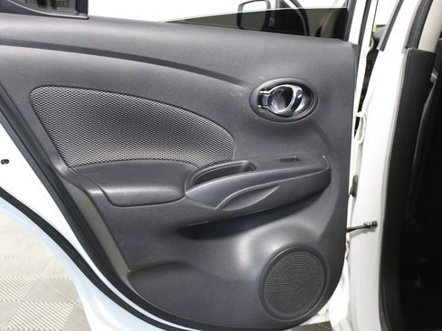 Used 2019 Nissan Versa SV FWD image 16