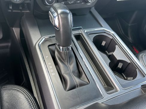 Used 2019 Ford F150 XLT w/ Equipment Group 302A Luxury image 19