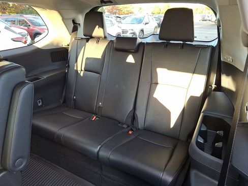 Used 2025 Toyota Grand Highlander AWD Hybrid image 25