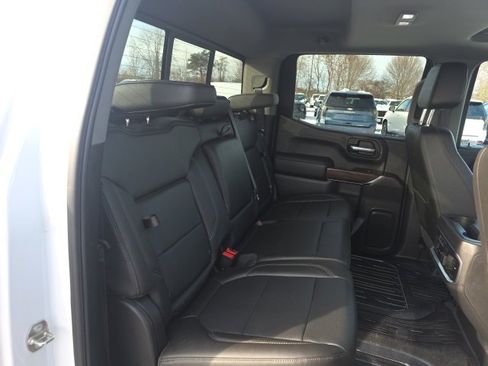 Used 2019 GMC Sierra 1500 SLT w/ SLT Premium Package image 15
