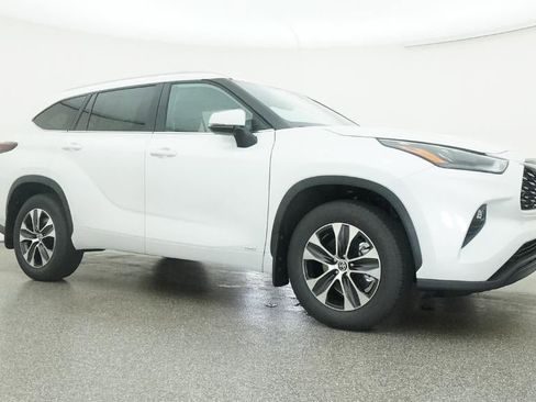 New 2026 Toyota Highlander XLE AWD/4WD image 28