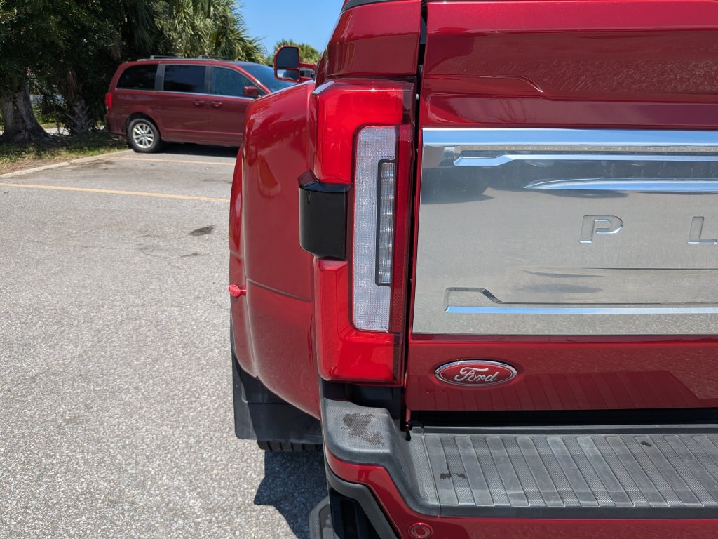 Used 2024 Ford F450 Platinum AWD/4WD image 13
