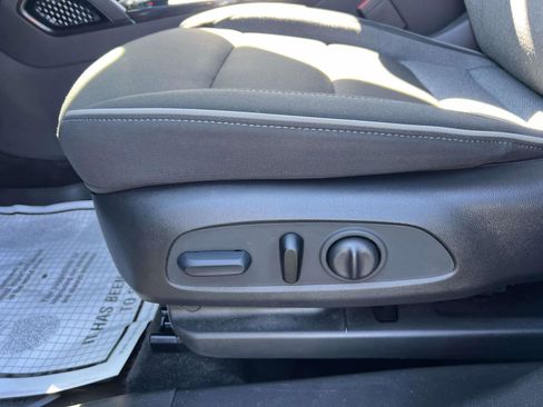 Certified 2023 Chevrolet TrailBlazer LT w/ Convenience Package image 18