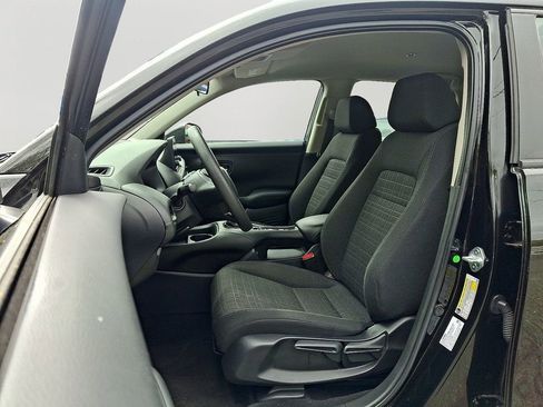 Used 2023 Honda HR-V LX image 15