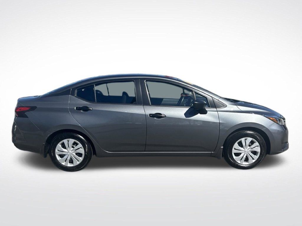 Used 2025 Nissan Versa S w/ Trunk Package FWD image 8