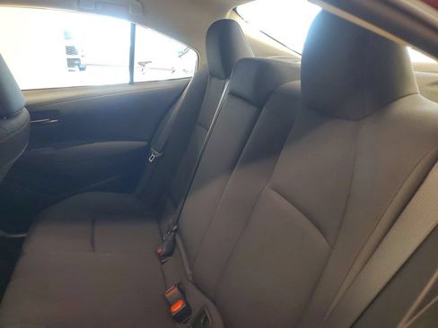 Used 2023 Toyota Corolla LE FWD image 5
