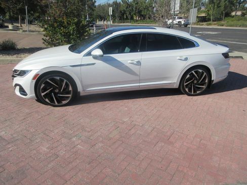 Used 2023 Volkswagen Arteon SEL Premium AWD/4WD image 4