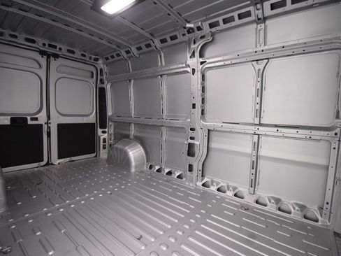 New 2026 RAM ProMaster 2500 w/ Convenience Group FWD image 33