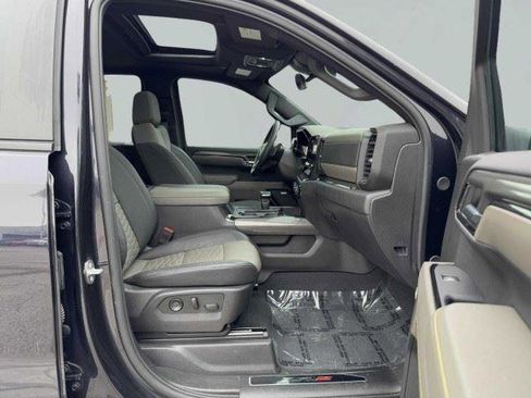 Used 2024 Chevrolet Silverado 1500 ZR2 w/ Technology Package AWD/4WD image 49