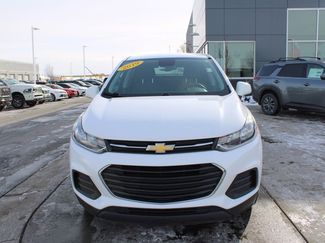 Used 2019 Chevrolet Trax LS w/ Tint and Cruise Package video 2