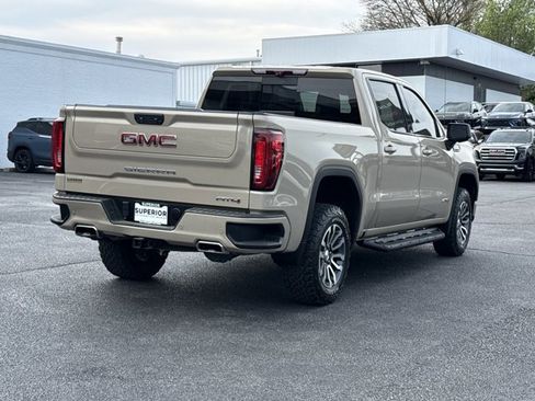 Used 2022 GMC Sierra 1500 AT4 w/ AT4 Premium Package image 3