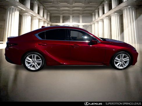 Certified 2023 Lexus IS 300 300 w/ Comfort Package image 4