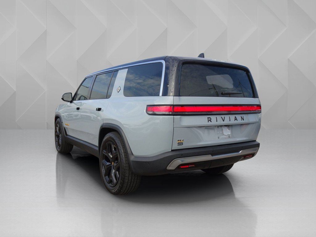 Used 2023 Rivian R1S Adventure Quad AWD/4WD image 3
