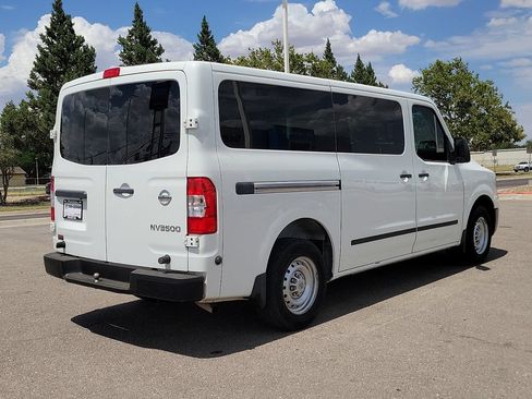 Used 2019 Nissan NV 3500 S RWD image 13