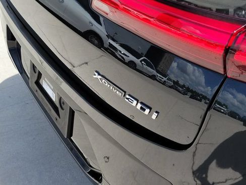 Used 2022 BMW X4 xDrive30i w/ M Sport Package 2 AWD/4WD image 8
