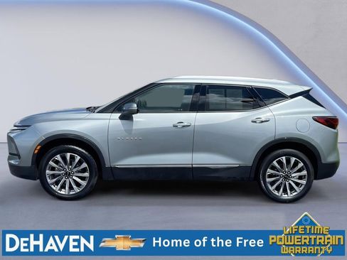 Used 2024 Chevrolet Blazer Premier AWD/4WD image 3