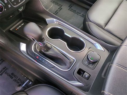 Certified 2023 Chevrolet Traverse LT image 16