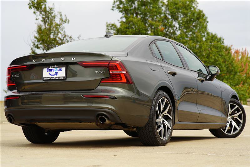 Used 2020 Volvo S60 T6 Momentum AWD/4WD image 8