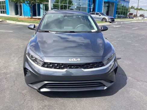 Used 2024 Kia Forte LXS FWD image 4