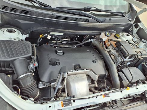 Used 2020 Chevrolet Equinox Premier FWD image 37