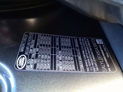 New 2025 Land Rover Range Rover Velar Dynamic SE image 17