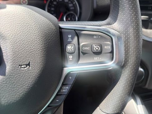 New 2026 RAM 1500 Express AWD/4WD image 10