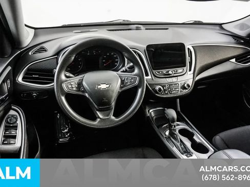 Used 2024 Chevrolet Malibu LT FWD image 17