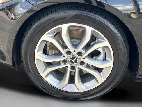 Used 2018 Mercedes-Benz C 300 C 300 image 29