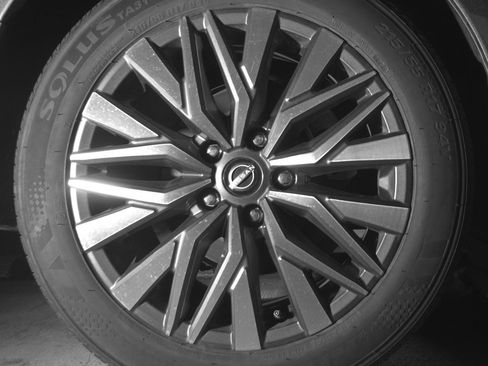 Used 2025 Nissan Altima 2.5 SV image 15