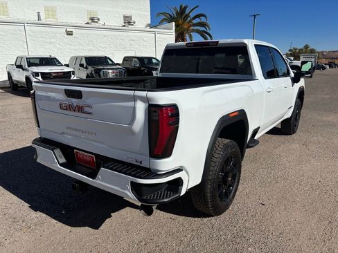 New 2026 GMC Sierra 2500 AT4 image 5