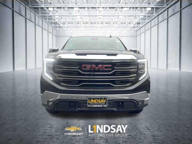 Certified 2025 GMC Sierra 1500 SLT AWD/4WD image 3