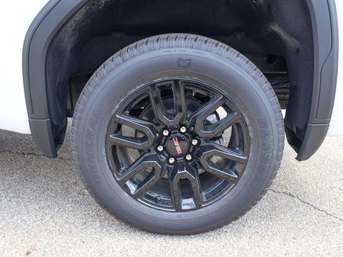 New 2026 GMC Sierra 1500 Pro w/ Graphite Edition image 28