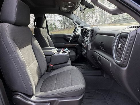 Used 2020 Chevrolet Silverado 1500 LT w/ All-Star Edition image 13