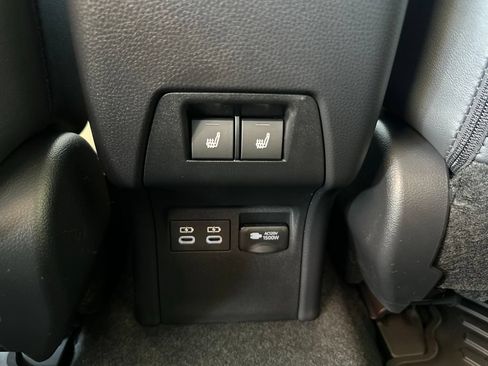 New 2026 Toyota Prius Plug-In Hybrid FWD image 20