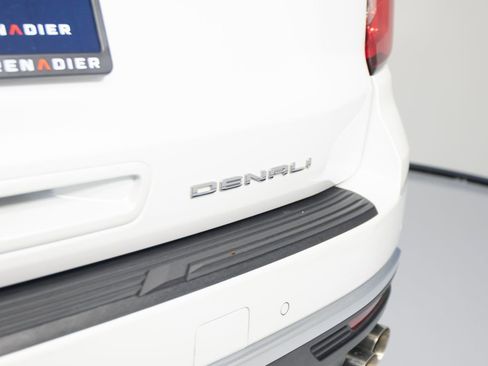 Used 2023 GMC Yukon Denali AWD/4WD image 35