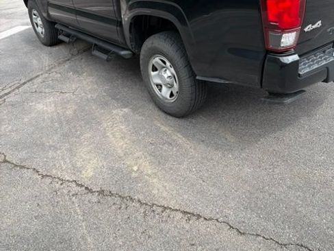 Used 2023 Toyota Tacoma SR AWD/4WD image 3