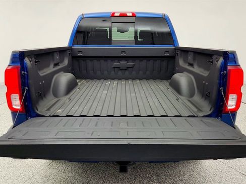 Used 2017 Chevrolet Silverado 1500 High Country image 26