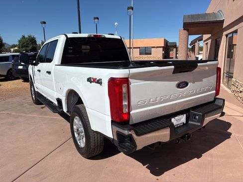 Used 2024 Ford F250 XLT AWD/4WD image 7