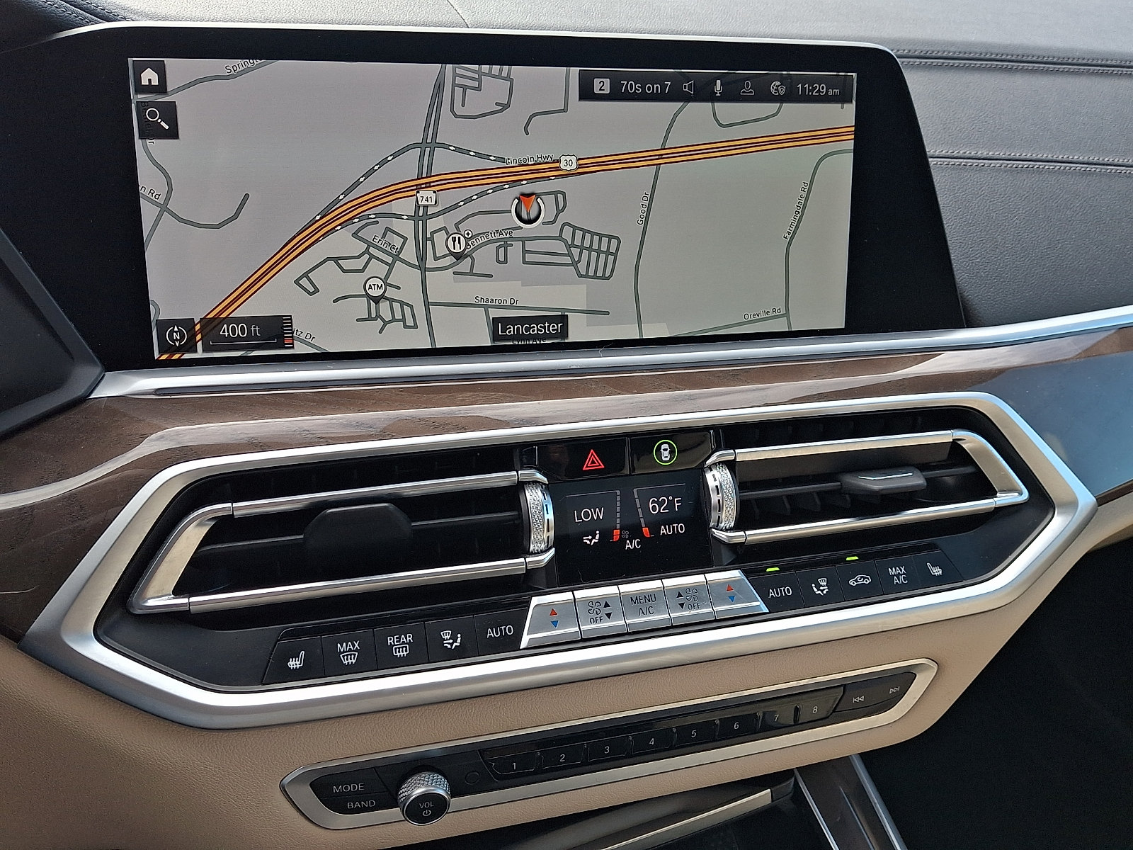 Used 2022 BMW X5 xDrive40i w/ Premium Package AWD/4WD image 17